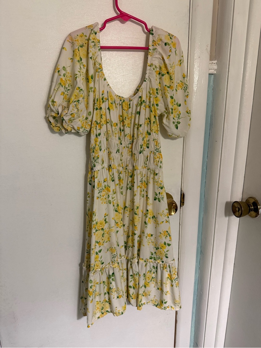Place Cream Yellow Floral Puff-Sleeve Midi Dress